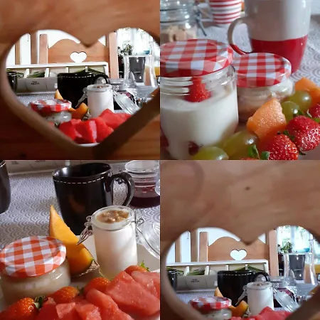 Douvilla לינה וארוחת בוקר