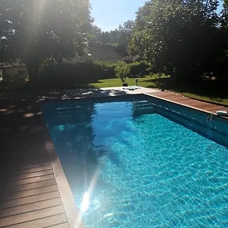 Douvilla Bed and breakfast 3*